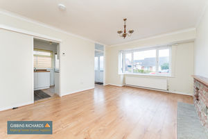 Sitting Room- click for photo gallery